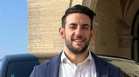 aaa cercasi ragazza per san valentino